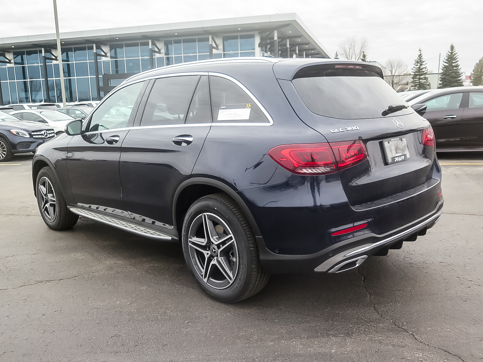 New 2020 MercedesBenz GLC300 4MATIC SUV SUV in Kitchener 39714D